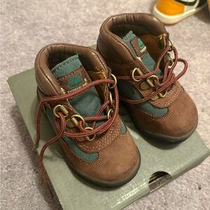 Timberland Kids Brown & Green beef and broccoli 6c